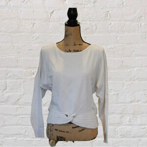 Express Cropped Sweater - White